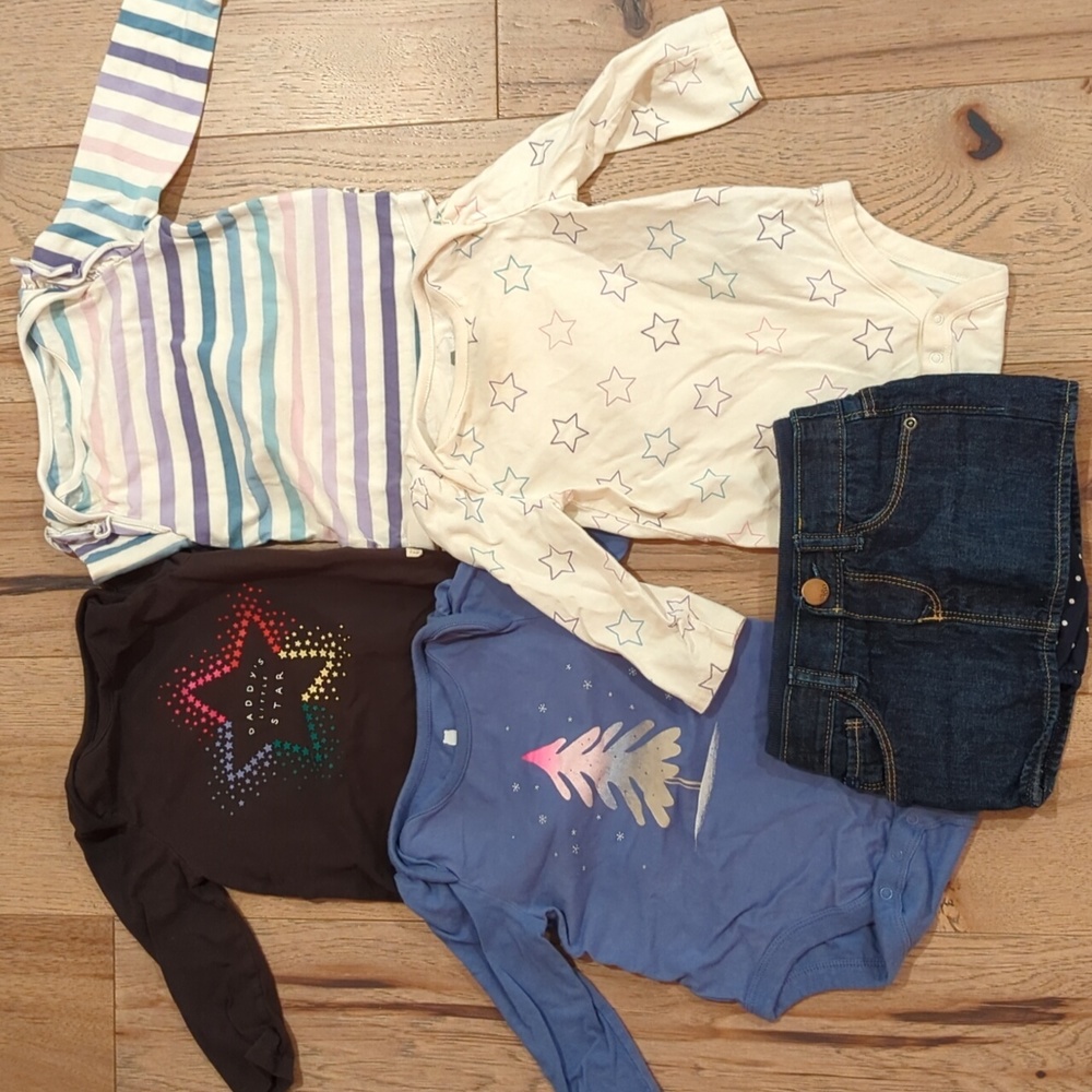 6-12 Month Onesie Baby Gap Lot